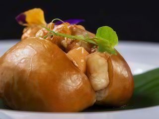 284 Fried bao