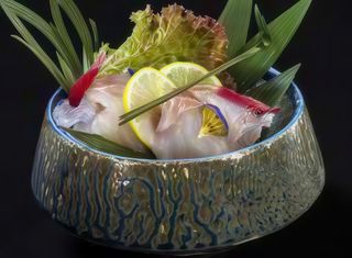 62 Sashimi branzino 12 pezzi