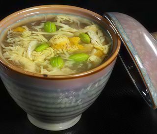 155 Zuppa con pollo e mais