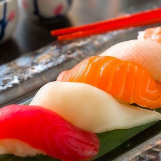 Box nigiri mix 15 pezzi