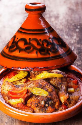 Tajine con verdure e pollo