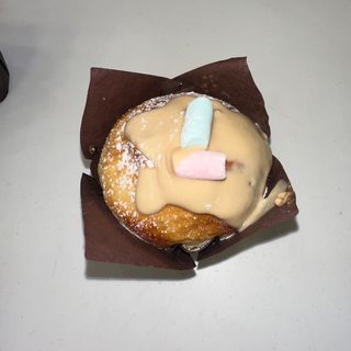 Muffin Pandora Con Crema Bueno