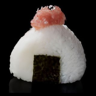 312 Onigiri tuna