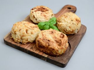 Frittatina con mortadella e pistacchio