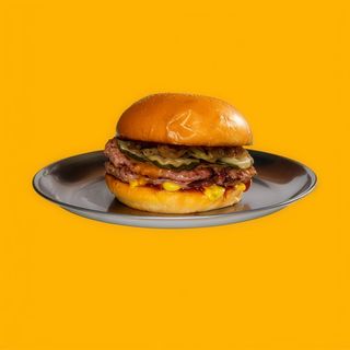 CLASSIC CHEESEBURGER