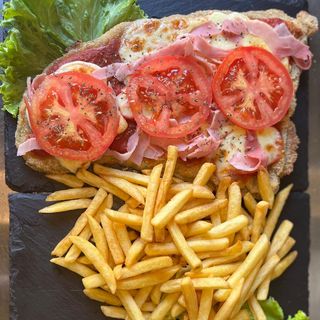 MILANESA NAPOLITANA + PATATINE (ideale per due persone)