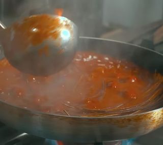 Salsa all’assassina con‘'nduja
