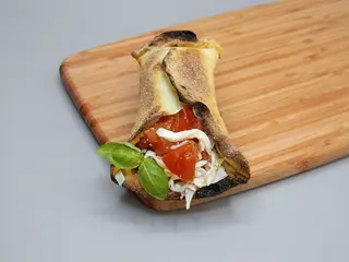 Mordino pomodoro, mozzarella