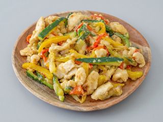Pollo con verdure