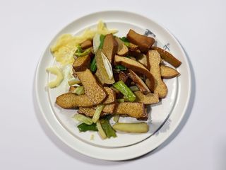 Tofu secco saltato