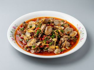 Pollo con vongole