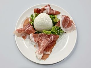 Crudo Di Parma E Bufalina