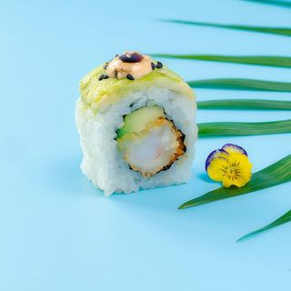 Camarao abacate roll