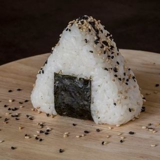 242.ONIGIRI 2PZ