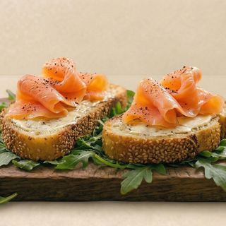 Crostini Salmone e Burro salato