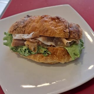 Brioches salata farcita