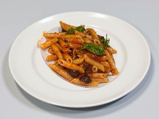 Pennette alla puttanesca