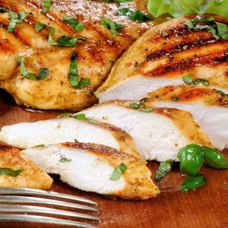 Tagliata di pollo con verdure miste