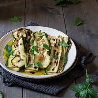 Agretti e zucchine, olio e limone