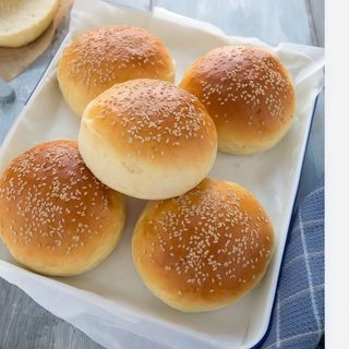 Buns senza glutine e senza lattosio + spremuta, caffè o cappuccino