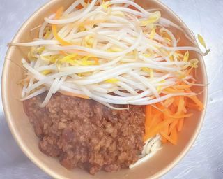 24. Spaghetti pechinese