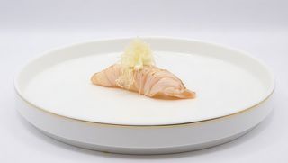 211. Nigiri sake flame kataifi - 2 pezzi
