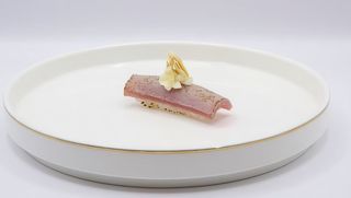 218. Nigiri maguro flame mandorle - 2 pezzi