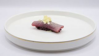 229. Nigiri maguro nero flame Phila - 2 pezzi