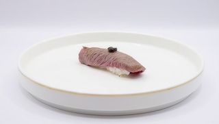 235. Nigiri beef tartufo - 2 pezzi