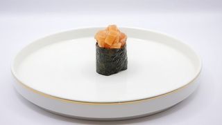 300. Gunkan nori sake - 1 pezzo