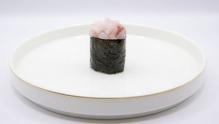 302. Gunkan nori suzuki - 1 pezzo