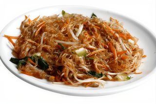 73. Spaghetti di soia con verdure