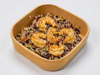 Riso mix con gamberi e verdure