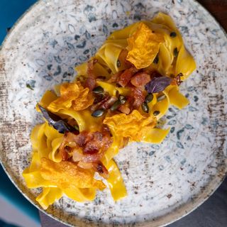 Pappardelle alla carbo-zucca