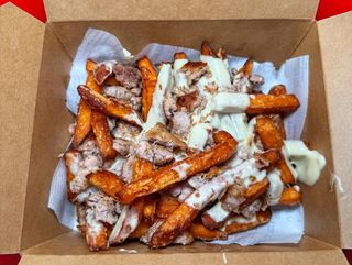 Patata dolce con Formaggio e salsiccia