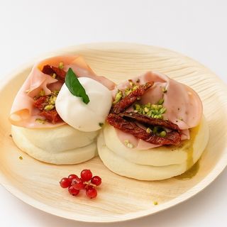 Panfuwa Mortadella e Burrata