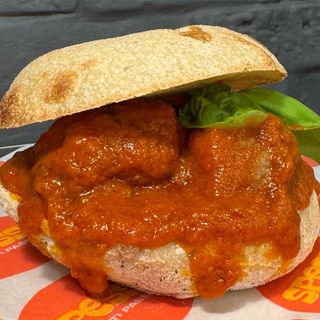 Menù: Polpette nel panino e bibita