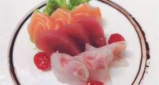 SA2. Sashimi misto