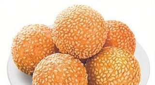 Dolce al sesamo fritto