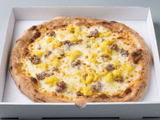 Patate porcini e salsiccia