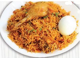 Biryani con pollo speciale