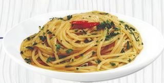 Spaghetti aglio, olio e peperoncino