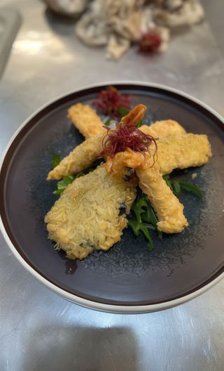 Tempura di gamberi e verdure dell'orto