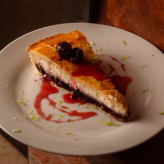 Crostata ricotta e visciole