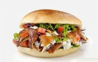 Panino ingredienti e salse a scelta vitello