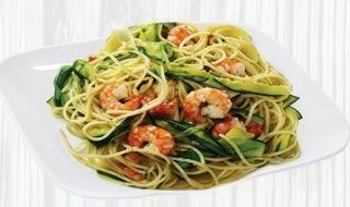 Spaghetti zucchine e gamberi