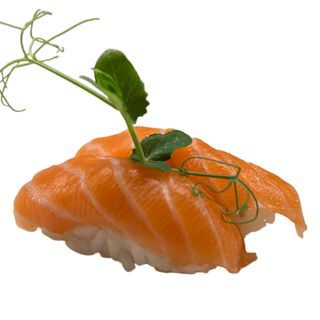 150. Nigiri salmone