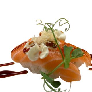 152. Nigiri salmone Philadelphia