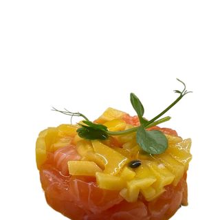 294. Tartare salmone mango