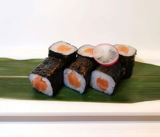 Hosomaki salmone